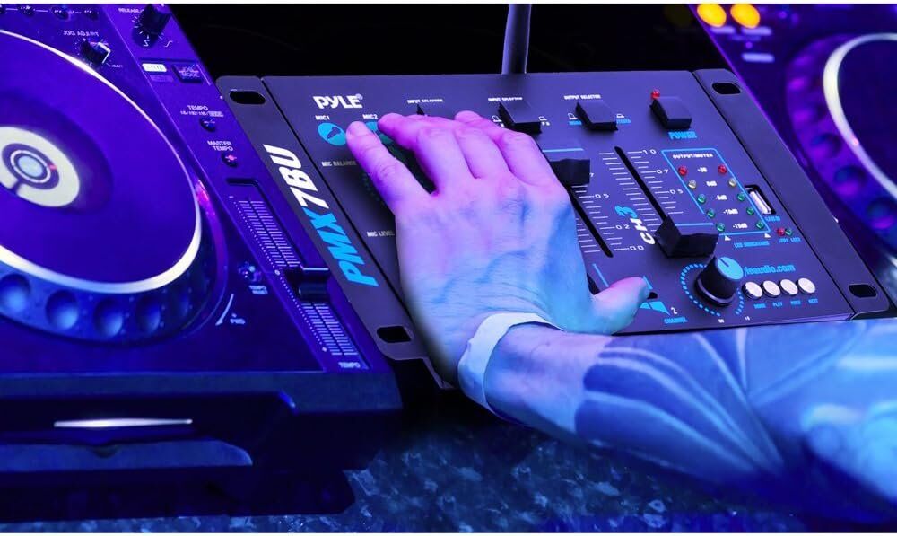 Pyle - Pro Wireless DJ Audio Mixer - 3 Channel Bluetooth Compatible DJ Controller Sound Mixer, Mic-Talkover, USB Reader, Dual RCA Phono/Line In, Microphone Input, Headphone Jack - Pyle PMX7BU.5,Black - Image 9