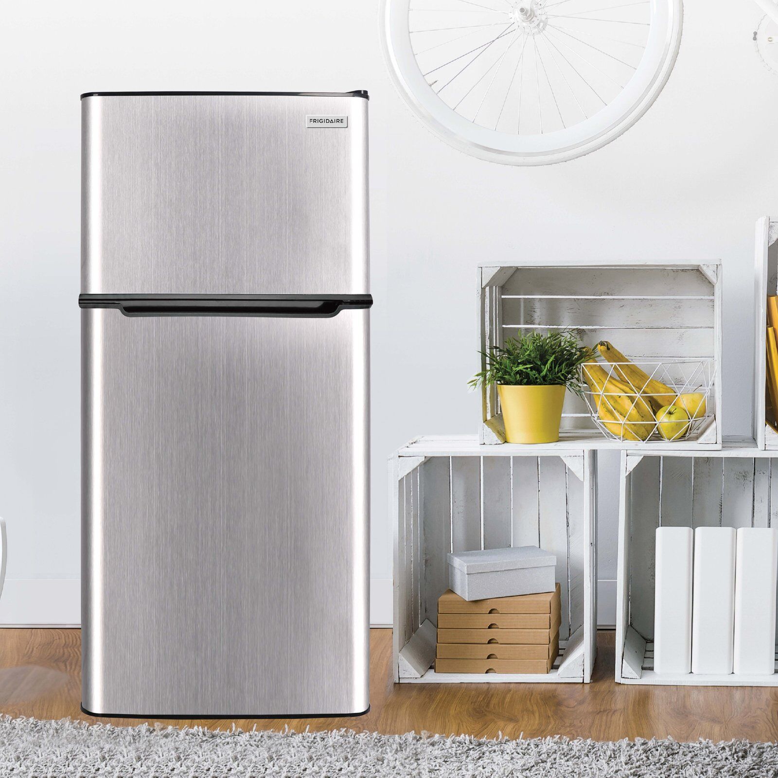 Frigidaire, 4.5 Cu. ft., 2 Door Compact Refrigerator-Chrome Trim, EFR463, Platinum - Image 3